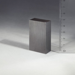 Феритен магнит куб 50x30x15