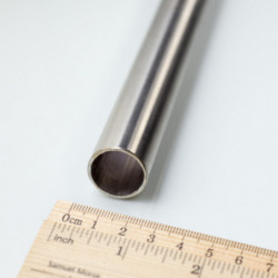 Тръба от неръждаема стомана диаметър 22 x 1,5 mm заварена, дължина 1 m - 1.4301