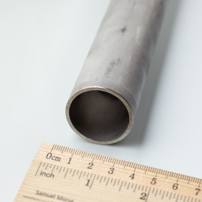 Тръба от неръждаема стомана диаметър 33,7 x 2 mm безшевна, дължина 1 m - 1.4301